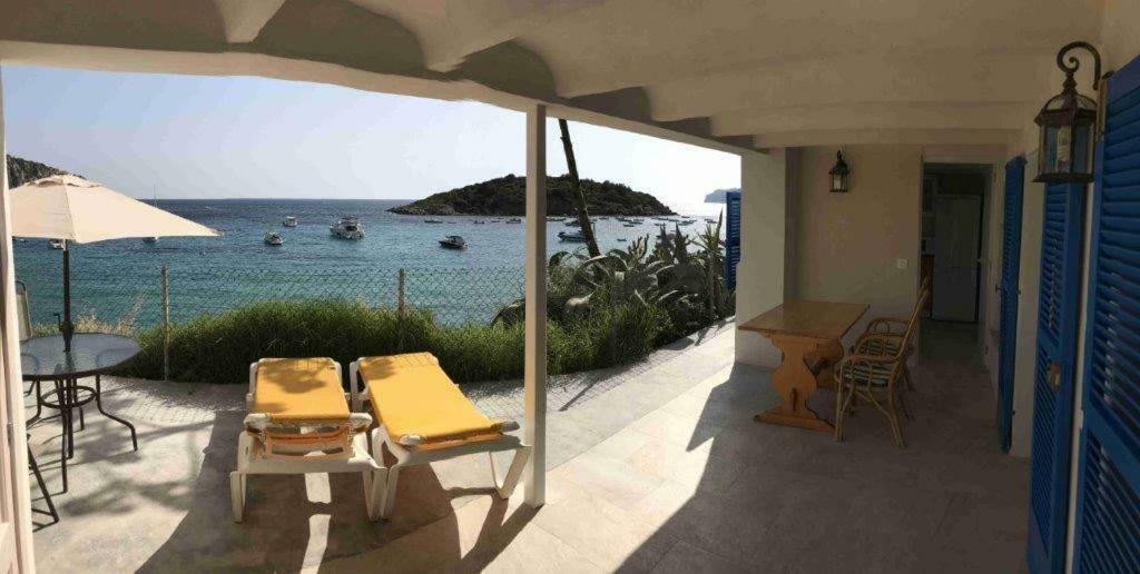 Hebergement Front De Mer Apartamento Sant Elm Exterior foto
